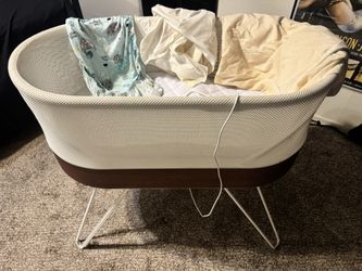 SNOO Smart Sleeper Bassinet