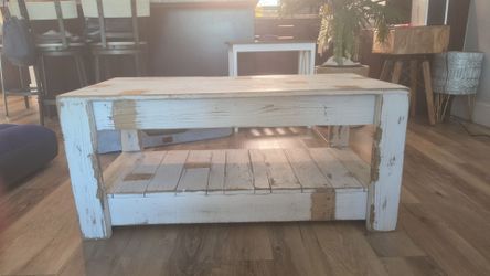 Free coffee table