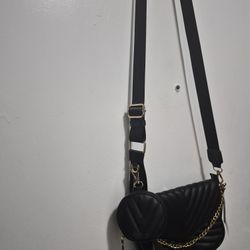 Black Purse 