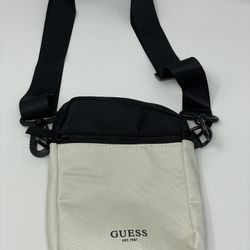 Guess Cross body/shoulder Bag