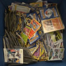 Pokémon Cards And Sports Cards 