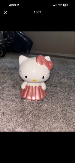 Ceramic Hello Kitty piggy bank