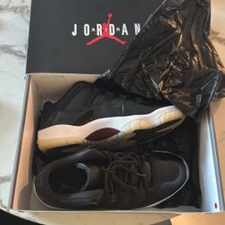 Air Jordan 11 Retro Lows 