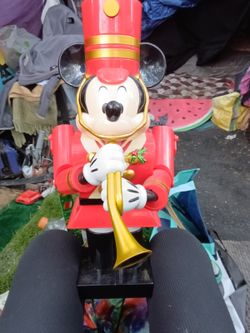 2023 Disneyland Holiday Mickey Mouse Toy Soldier Popcorn Bucket Christmas