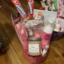 Mothers Day Baskets 