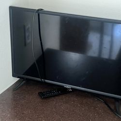 VIZIO 24 inch smart TV