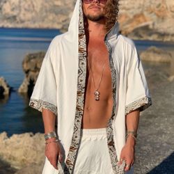 Valo Bali SHITAGI WHITE - UNIQUE HOODED BAMBOO KIMONO WITH TRIBAL DETAILS S/M 
