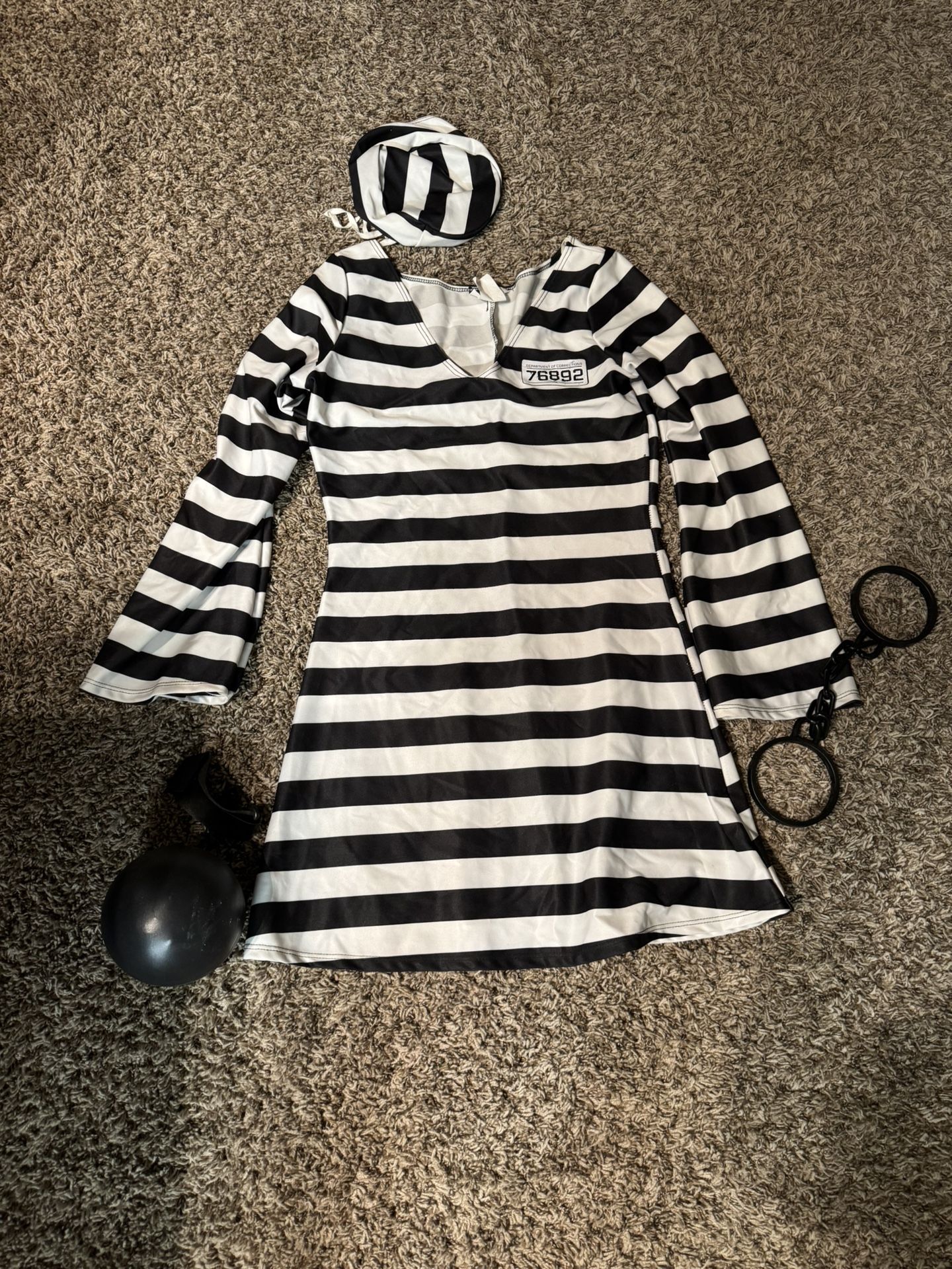 Women’s Prisoners Costume