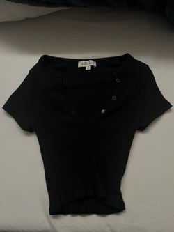 Fashion q black women’s top size M