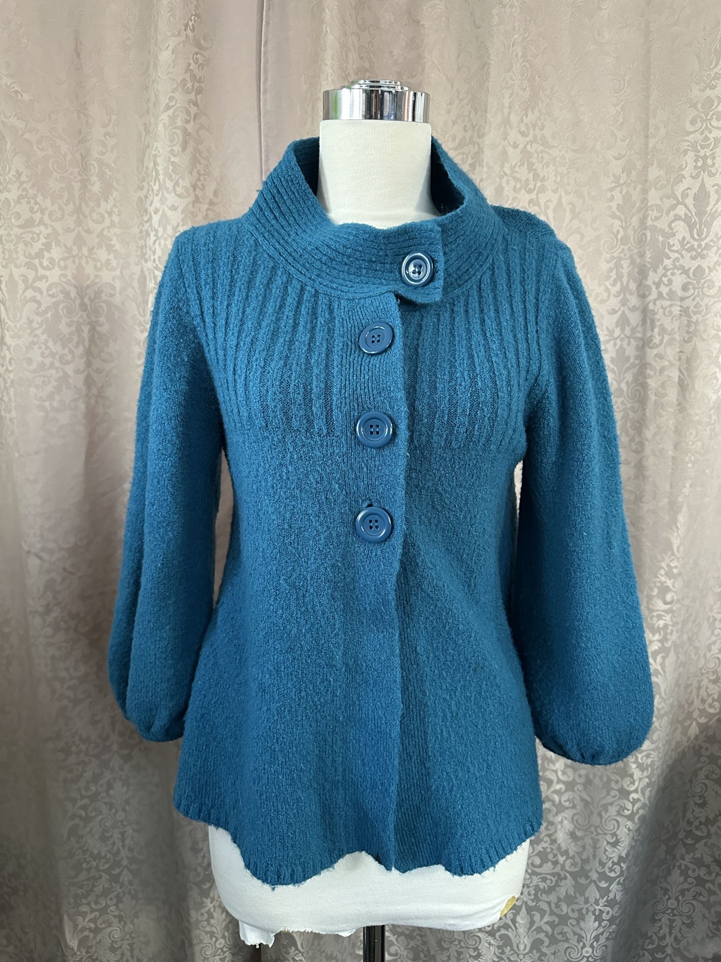 Women’s Blue Knit Sweater