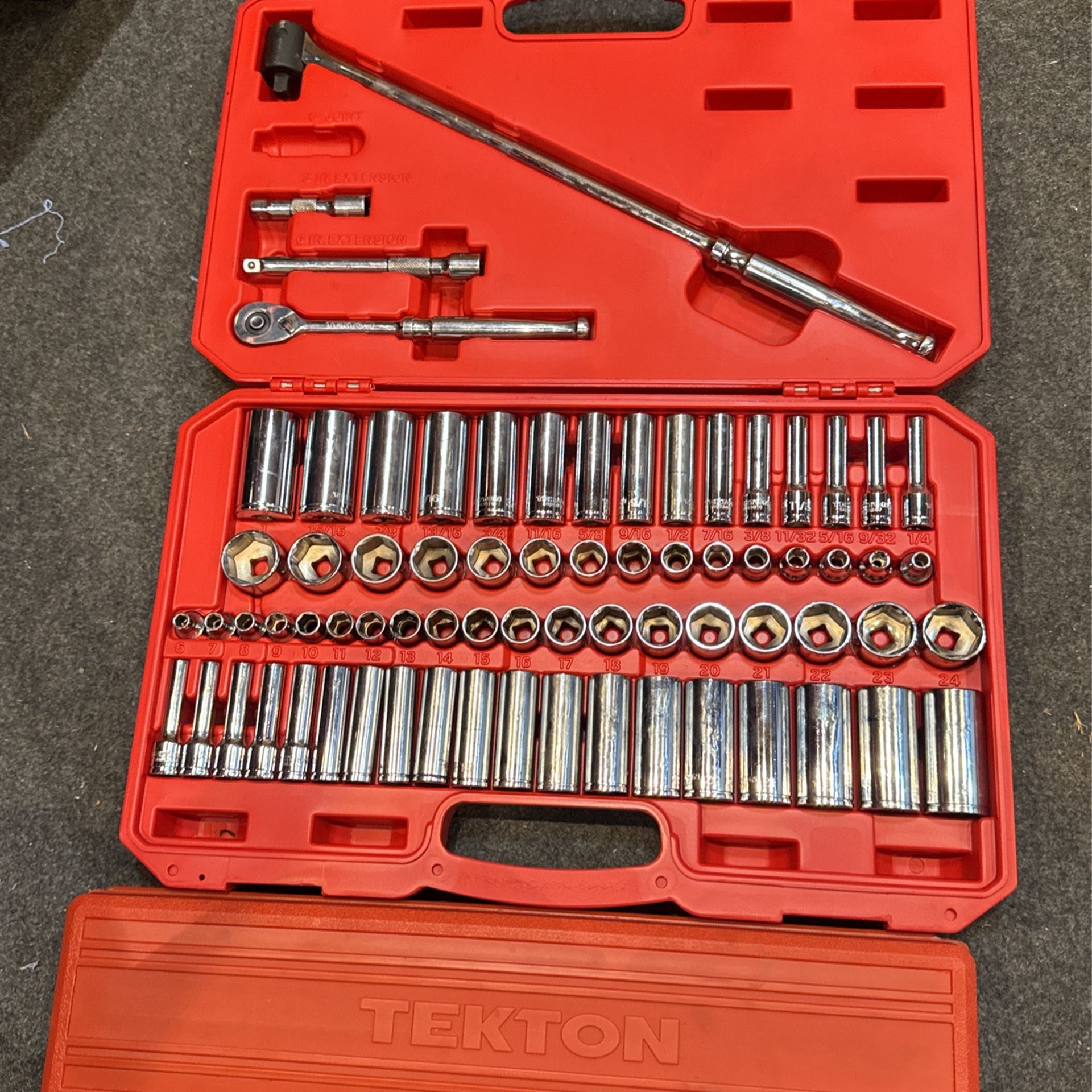 TEKTON 3/8 Inch Drive 6-Point Socket and Ratchet Set, 73-Piece (1/4-1 in., 6-24 mm)