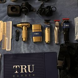 Wahl & BaByliss Clippers/Trimmers W/ Tools
