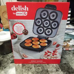 Delish By Dash Donut Maker for Sale in Los Angeles, CA - OfferUp
