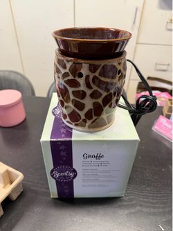 Giraffe Scentsy Warmer
