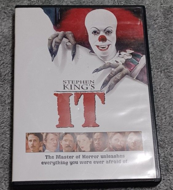 DVD Movie IT BY Stephen King Clown Horror Scary Older
