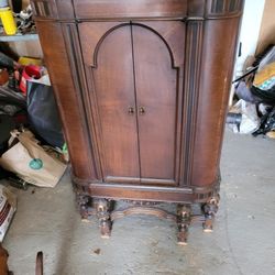 Atwater Kent Antique Radio