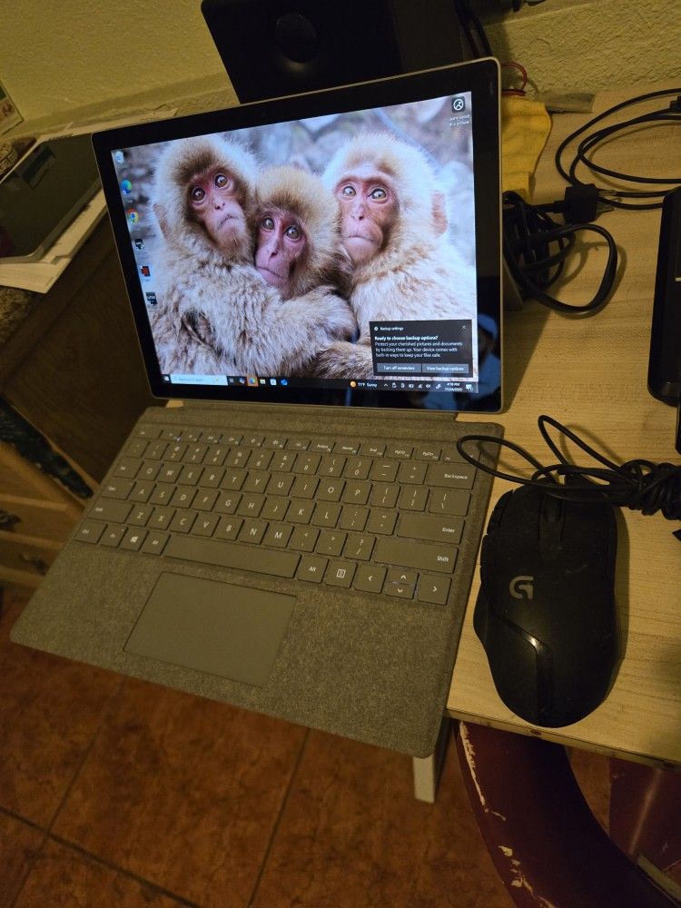 Surface Pro 5 I5 8gb 256gbs