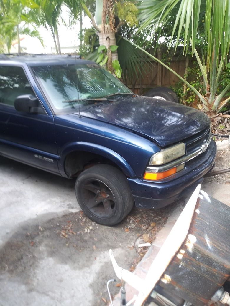 2002 chevy blazer v6 automáticos good condicion