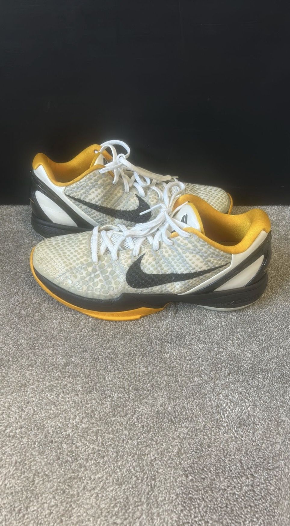 Kobe 6 White Del Sol