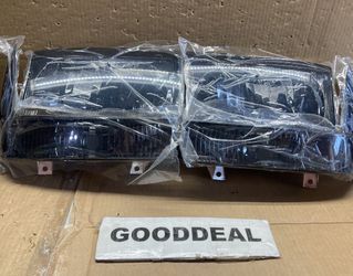 #80 Fit 99-04 Ford F250/350 or 00-04 Ford Excursion Smoked Clear Headlight 