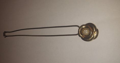 6 In Chain, 2 Diamonds Missing