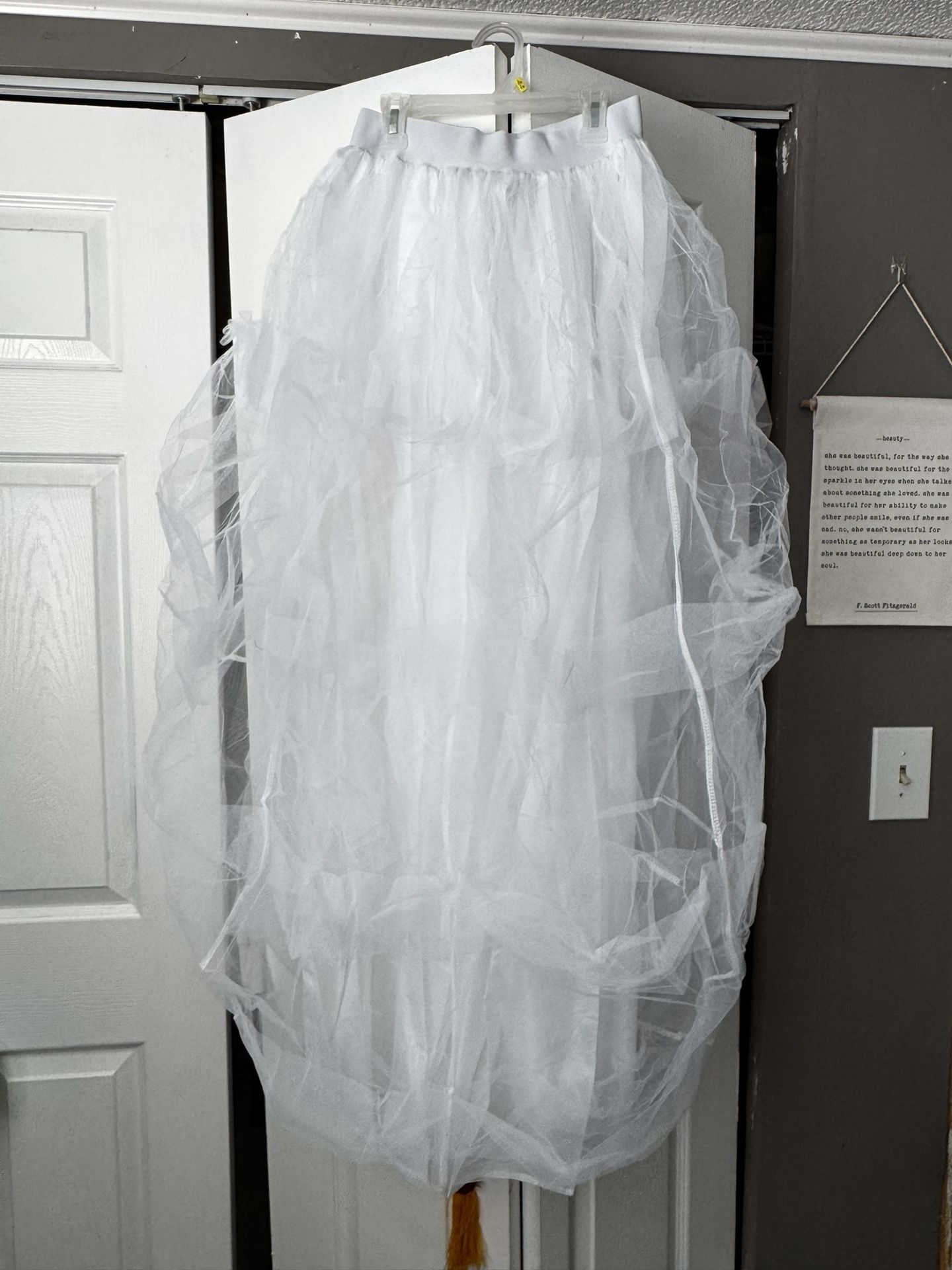 White Tull Skirt