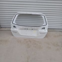 20 To 25 Tail Gate Lift Gate Subaru Outback  ( Oem) Little Dent 