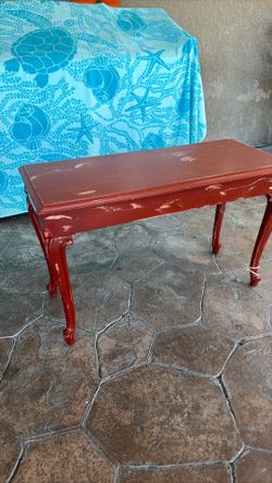 Wooden piano bench
