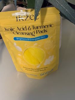 Kojic Acid & Turmeric Cleansing Pads - Yellow Brightening Pads
