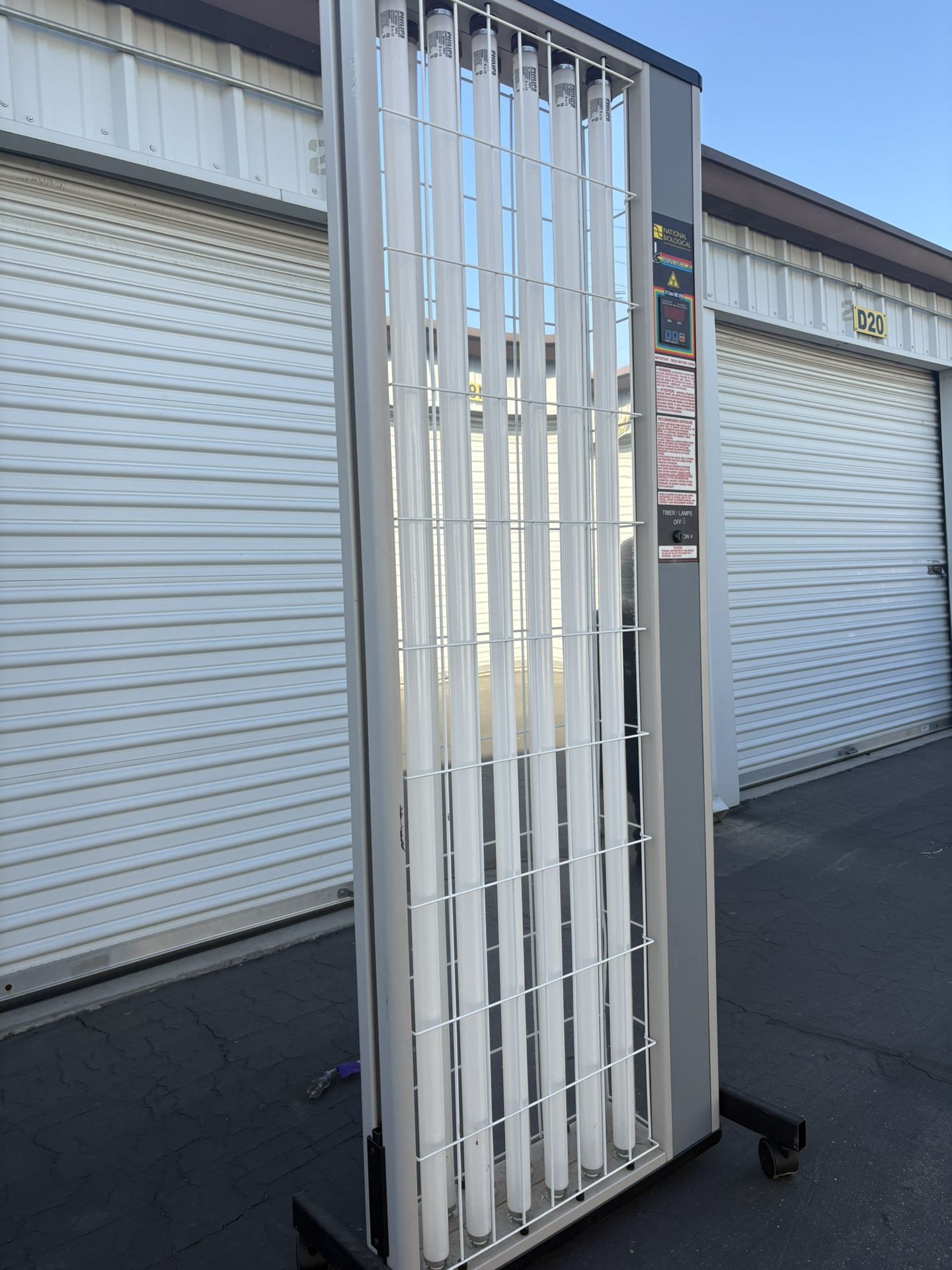 Panosol II Phototherapy Clinical UVB Device Home Therapy System 2