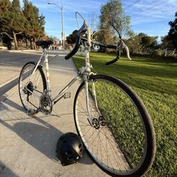 1970s Peugeot Uo8 Road bike w/continental tires