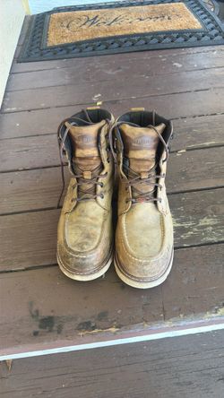 Steel toe work boots