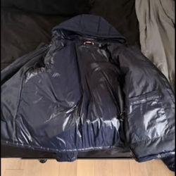 Men's Fitted Heavyweight Chevron Quilted Performance Hooded Puffer Jacket