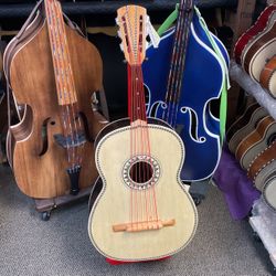 Guitarron Don Cortez Cedro Size 2