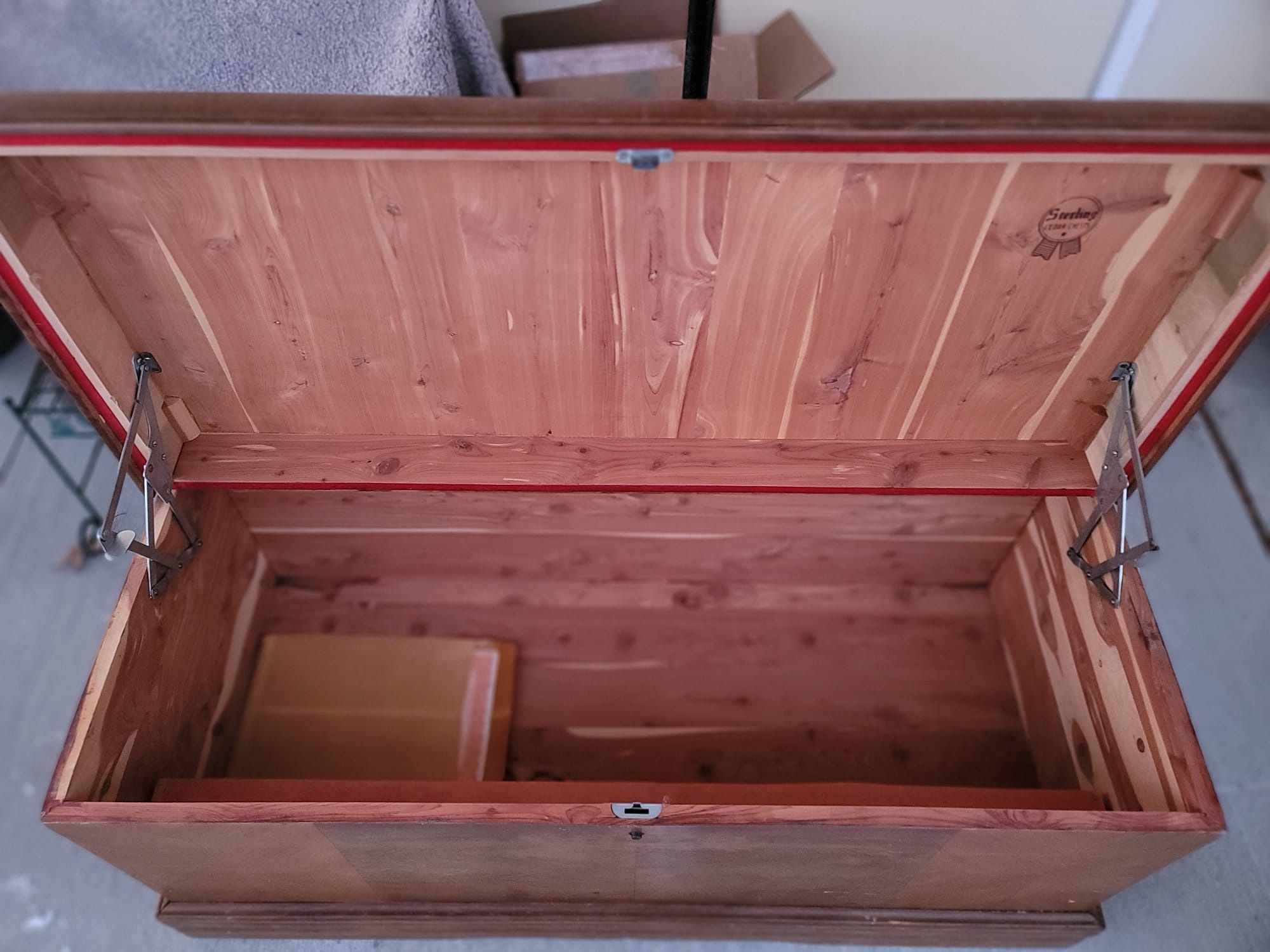 Cedar Chest Storage Bench