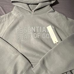 new essentials never worn