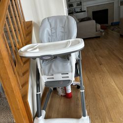 Graco 6 In 1 High chair 