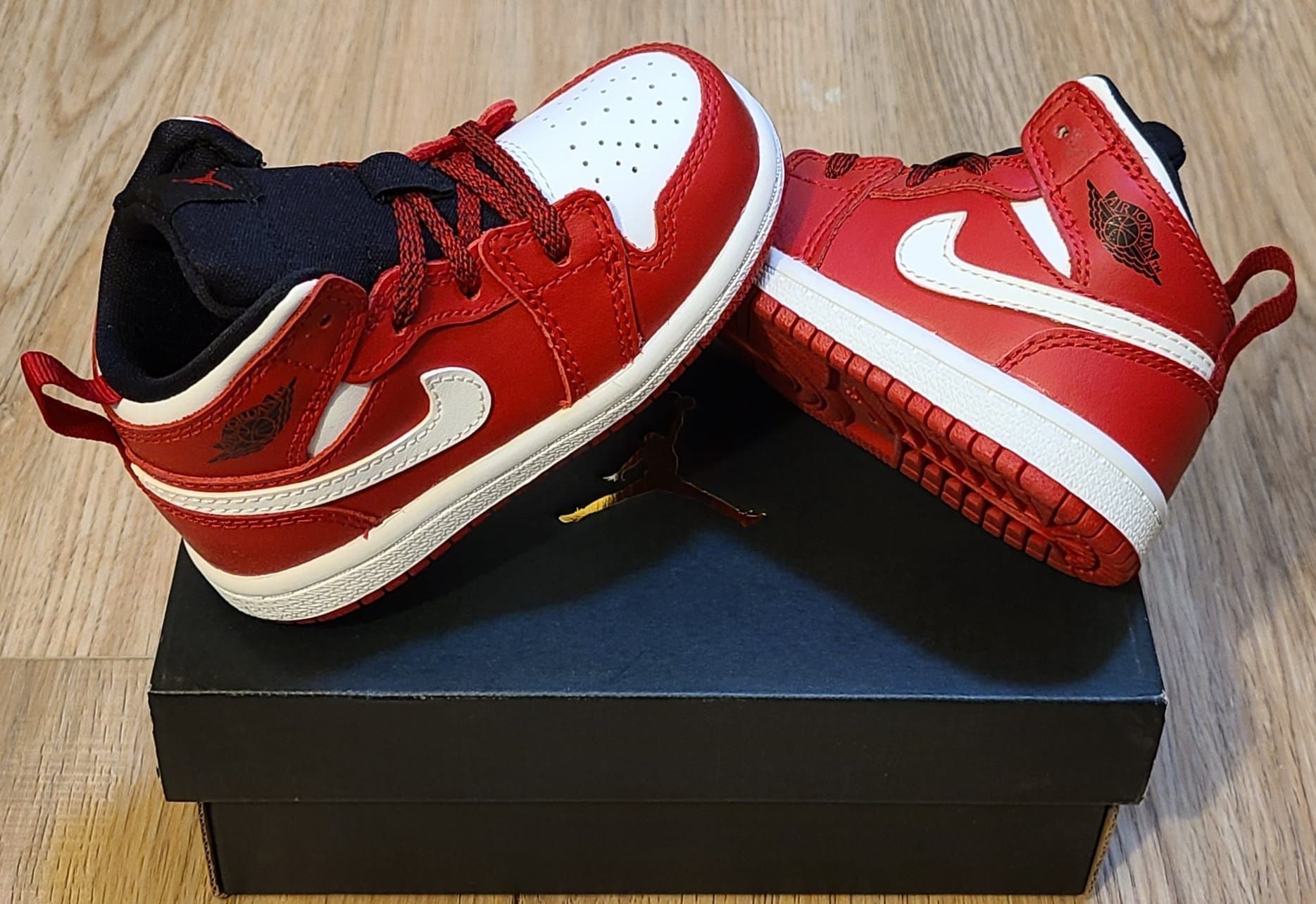 Jordan 1’s Size 5c Toddlers