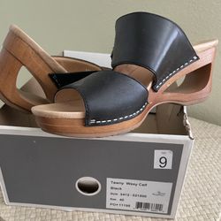 Dánsko Tawny Wedge Sandals Size 40