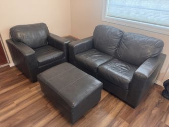 Living Room Leather Furniture