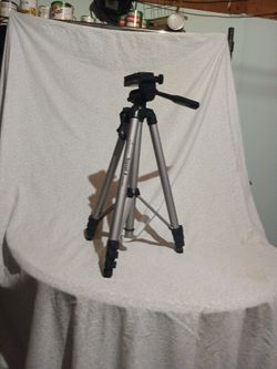 Promaster Travel 4 Tri-pod