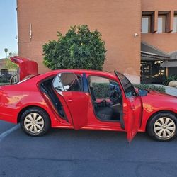 2013 VOLKSWAGEN JETTA SEDAN 