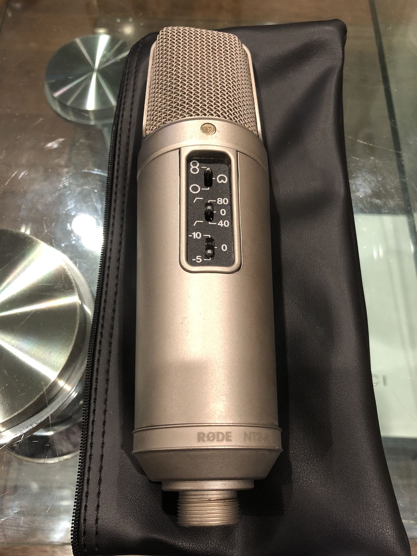 RØDE NT2-A Studio Mic