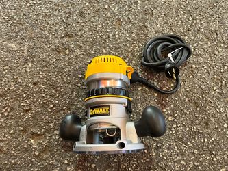 Dewalt 2-1/4HP Electric Router