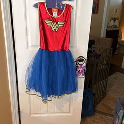 Girls Wonder Woman Costume , Brand New