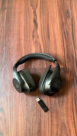 Logitech G533 Wireless Gaming Headset With Usb Adapter.