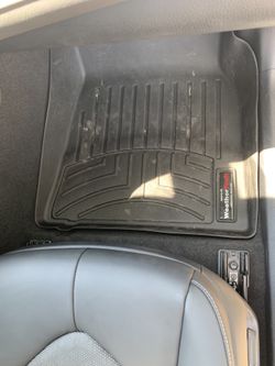 2018/19 Toyota Camry weathertech fllormats