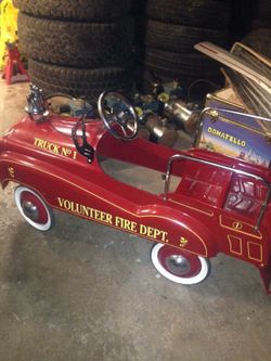 Fire truck pedal car