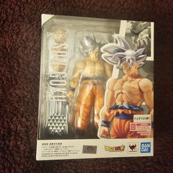 S.H.Figuarts SON GOKU ULTRA INSTINCT