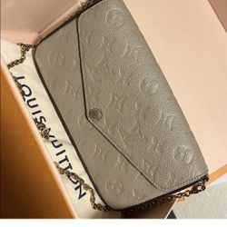 Louis Vuitton Felicie Pochette Monogram Empreinte, Leather Crossbody Bag 